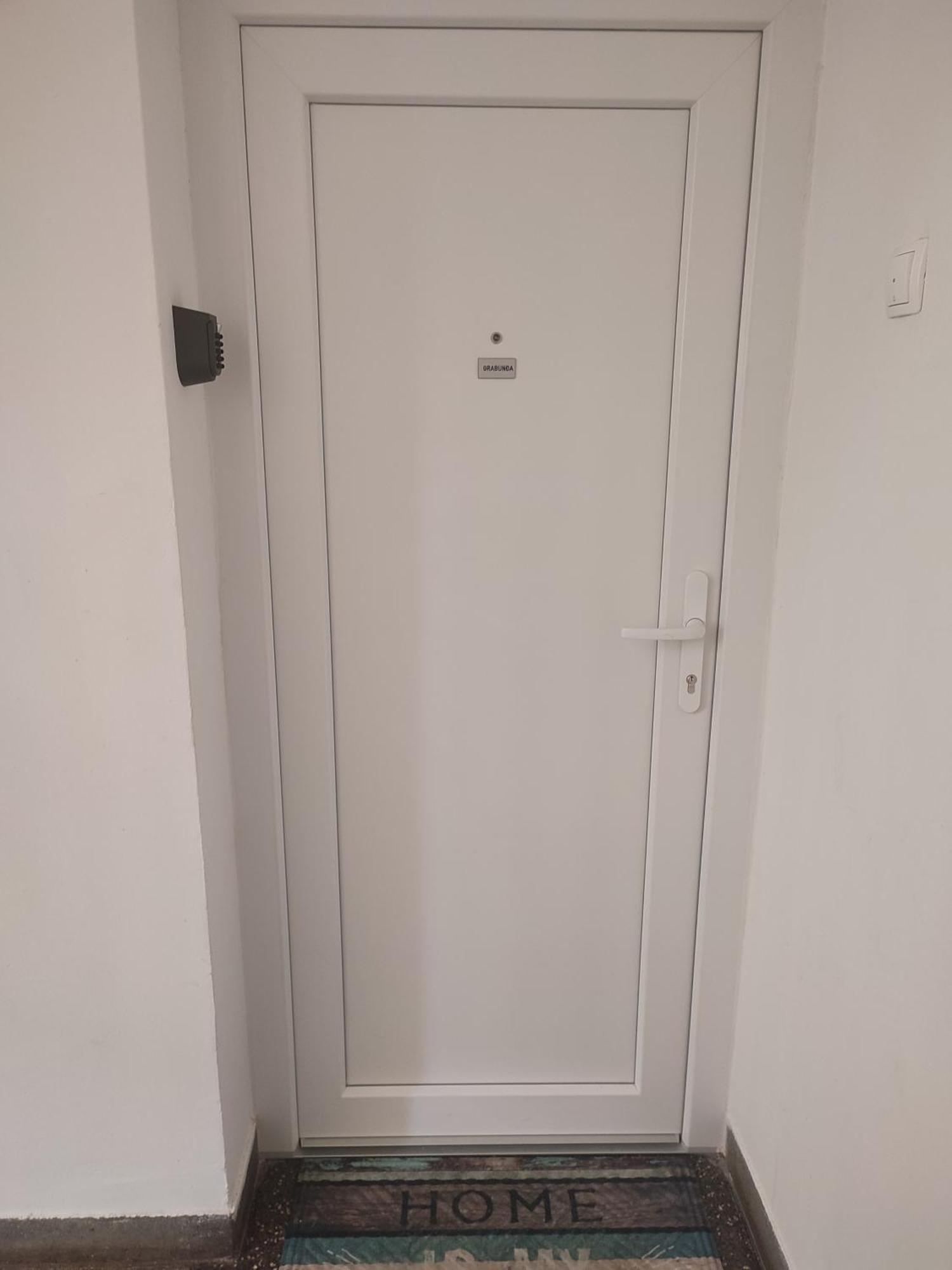 Apartman Levi 普拉 外观 照片